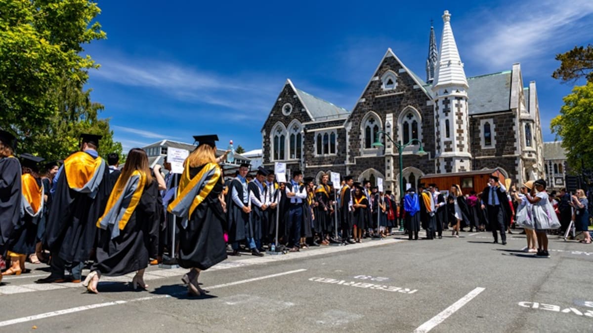 Let’s trade the fees-free tertiary funding for something that works – Michael Johnston