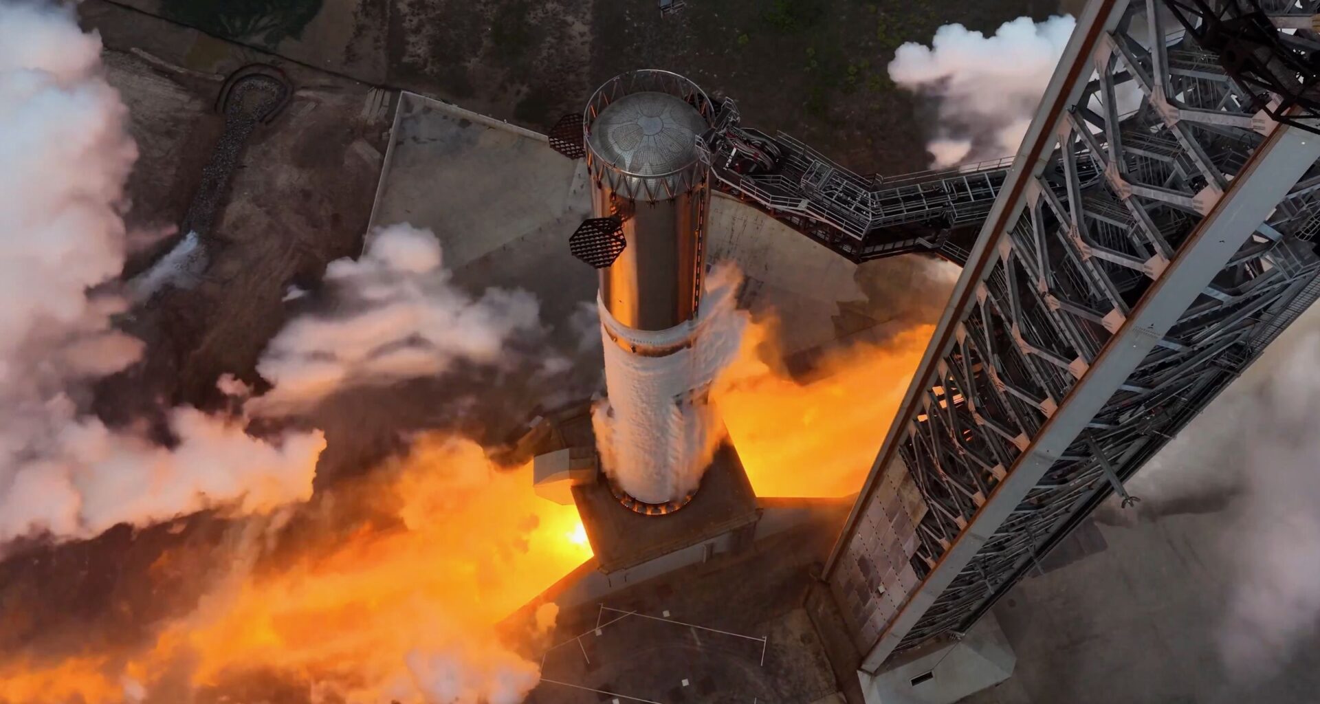 SpaceX just fired up its 33-engine Starship 'V3' Super Heavy rocket booster. When could it fly?