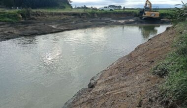 Ōmarumutu locals upset as Waiaua River works remove swimming spot