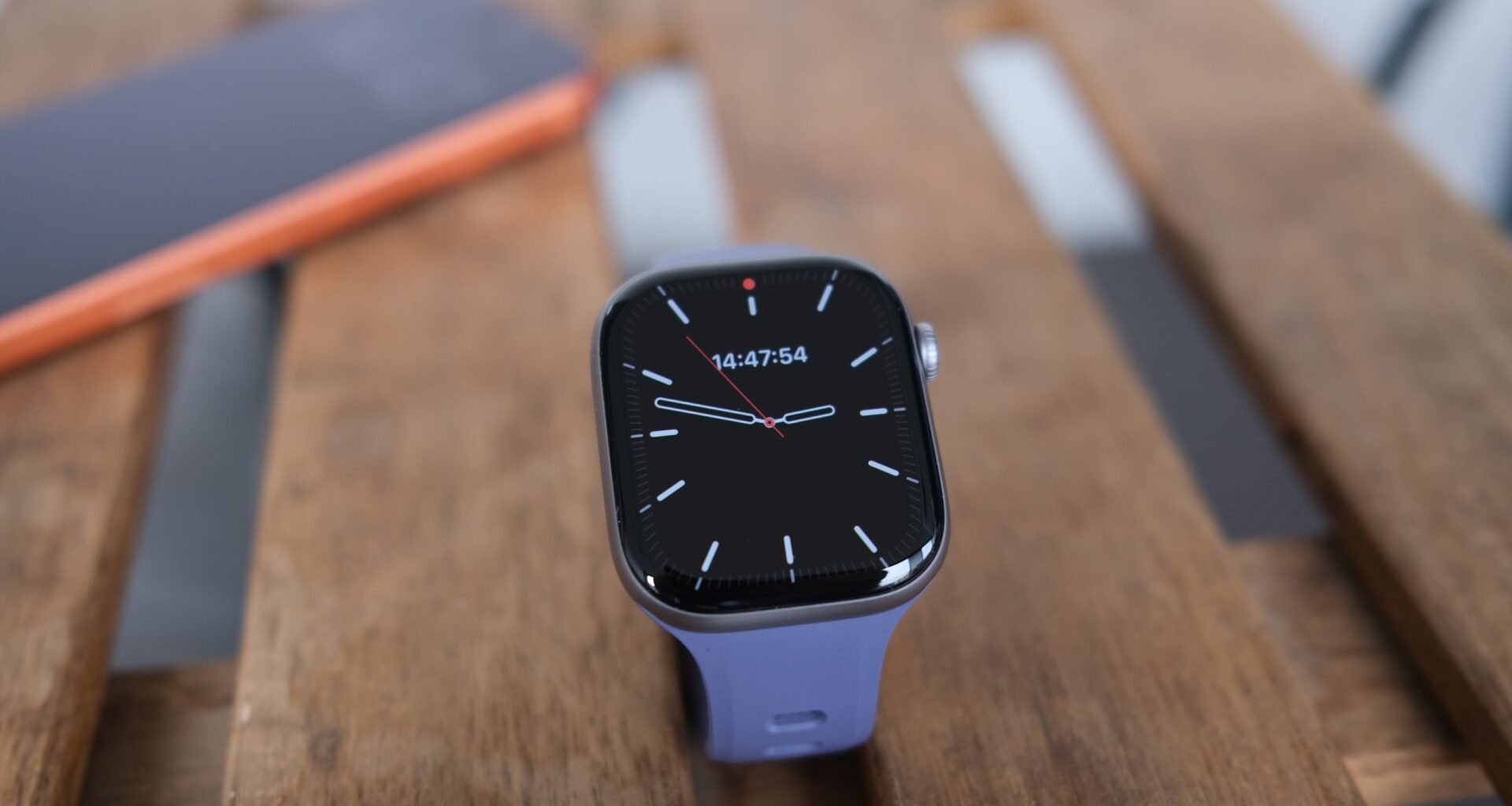 The Apple Watch SE 3 might be cheaper, but the Apple Watch 11 at its lowest price is the better buy right now