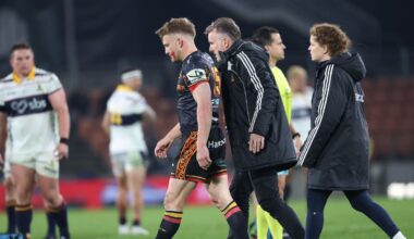 Chiefs v Highlanders: Damian McKenzie, Caleb Tangitau, Nikora Broughton exit injured as Chiefs claim win