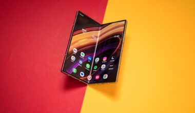 Samsung Galaxy Z Fold 8 vs. Galaxy Z Fold 6: Better in (almost) every way