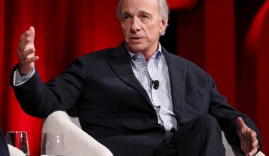 Ray Dalio: the 'heart attack' of America's debt crisis is just the beginning of a 'great turbulence'