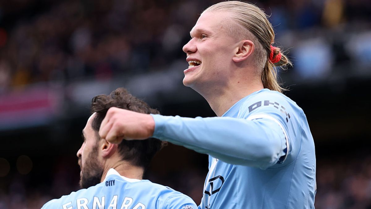 Man City beat Brentford to close gap to Arsenal to two points in title race | Football News