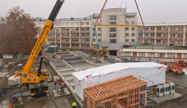 Hawke’s Bay Hospital’s new ward: First unit modules moved into place