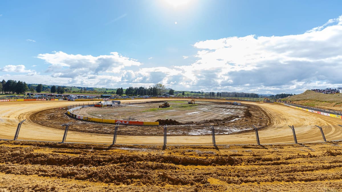 Meremere 21 Speedway relaunch brings Waikato high‑bank track back to life