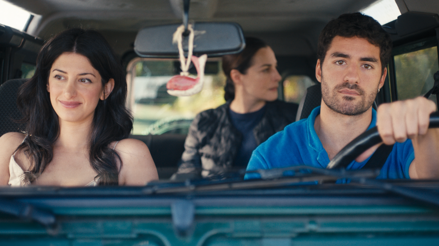 Honeyjoon Trailer: Ayden Mayeri, Amira Casar Star in Grief Holiday