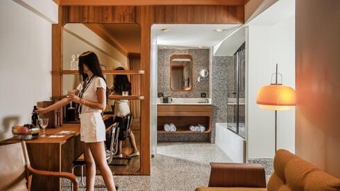 Ben-Gurion’s workers’ house becomes a trendy ‘Mad Men’-style hotel