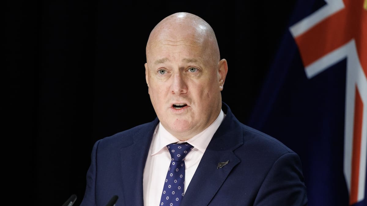 New poll keeps National in the 20s, Winston Peters closing in on Christopher Luxon in preferred PM