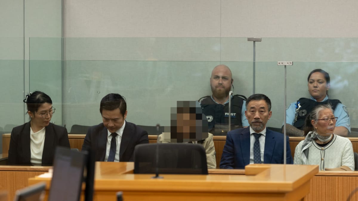 Body in bag trial: Defendants Kaixiao Liu and family ran Auckland sect, Crown says