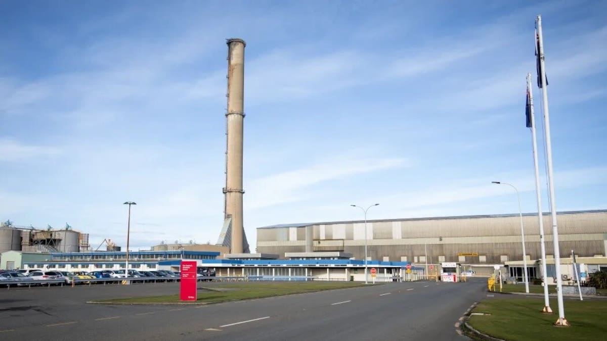 Tiwai Point aluminium smelter workers announce strike