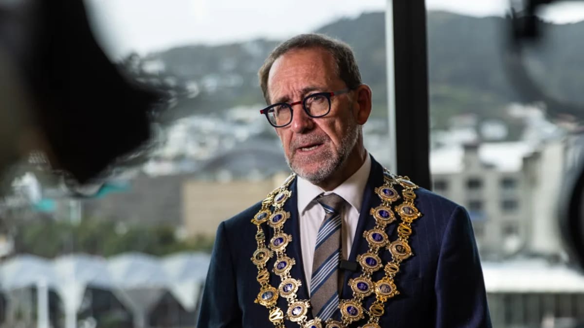 Budget 2026: Nicola Willis’ plan to slash public sector takes Wellington Mayor Andrew Little by surprise