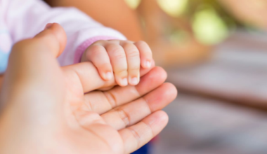 Woman steps in to protect baby with head injuries when Oranga Tamariki fails to act