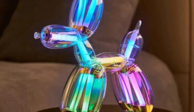 Lexon Turned Jeff Koons’ Most Famous Sculpture Into The Coolest Statement Lamp You Can Actually Own