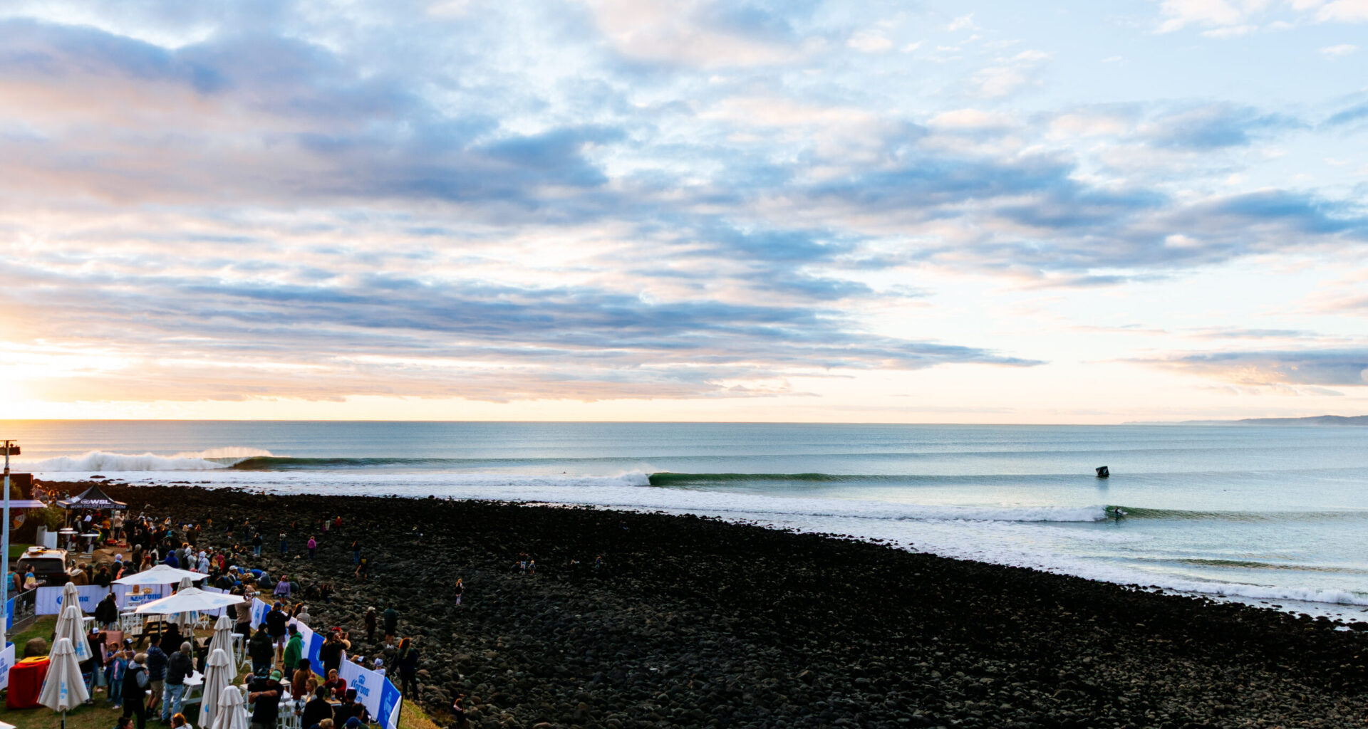 Raglan Finals Day Halted As Mystery Sea Creature Attacks Water Photographer