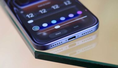 Liquid Glass slider on iPhone Lock Screen