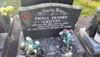 Whanganui mother’s headstone robbed of $300 worth of crystals, daughter devastated