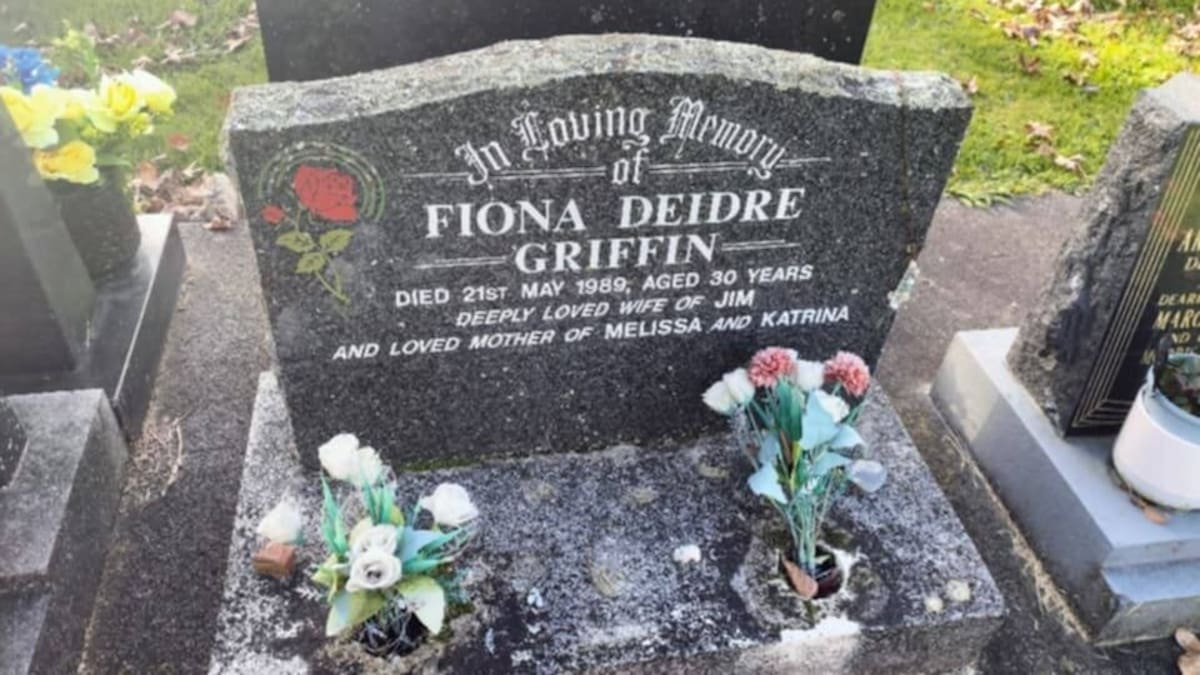 Whanganui mother’s headstone robbed of $300 worth of crystals, daughter devastated