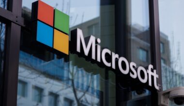 Microsoft Eyes AI Acquisitions Ahead of OpenAI Split