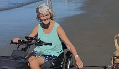 Paraplegic woman reunited with missing wheelchair after unfortunate mix-up at Red Beach
