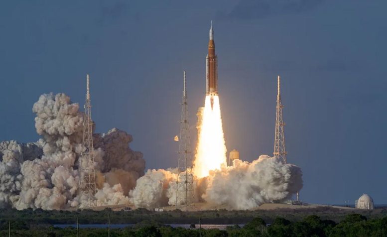 NASA Artemis II Rocket Launch