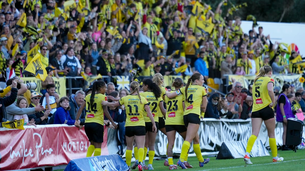 Phoenix women face Roar for spot in A-League grand final - NZ Herald