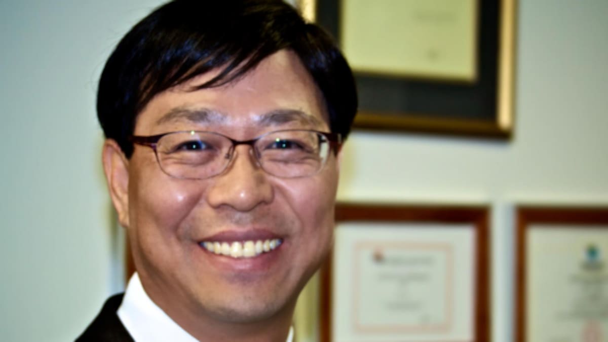 Auckland immigration lawyer Ken Oh censured and banned from practising on his own account