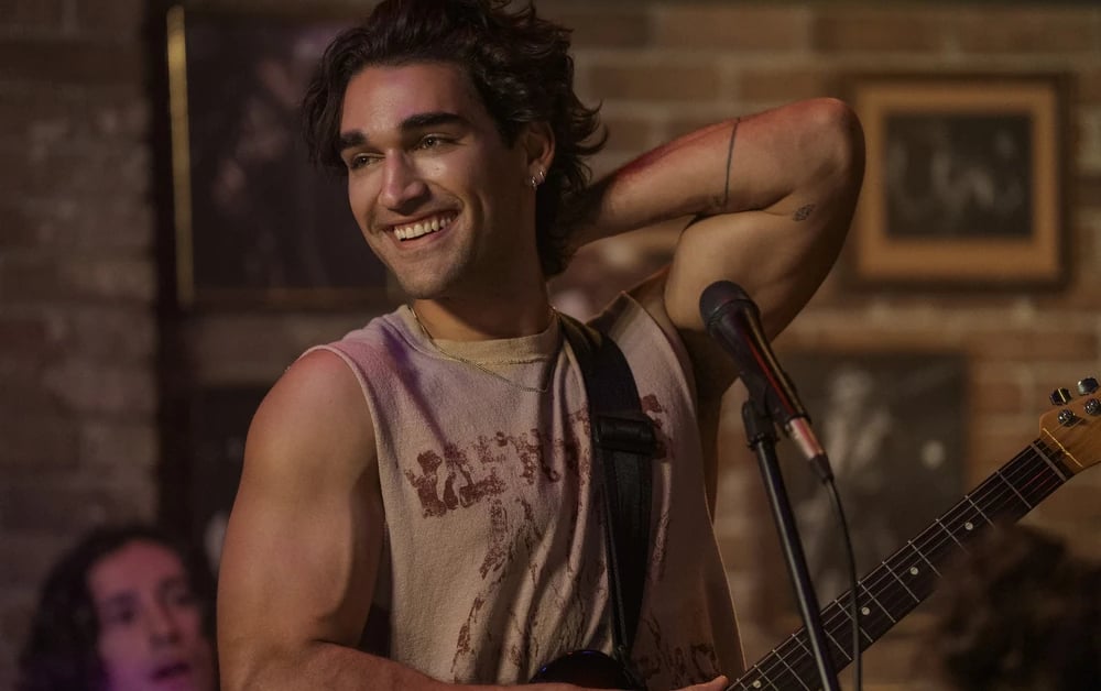 How Josh Heuston Bluffed His Way Into ‘Off Campus’