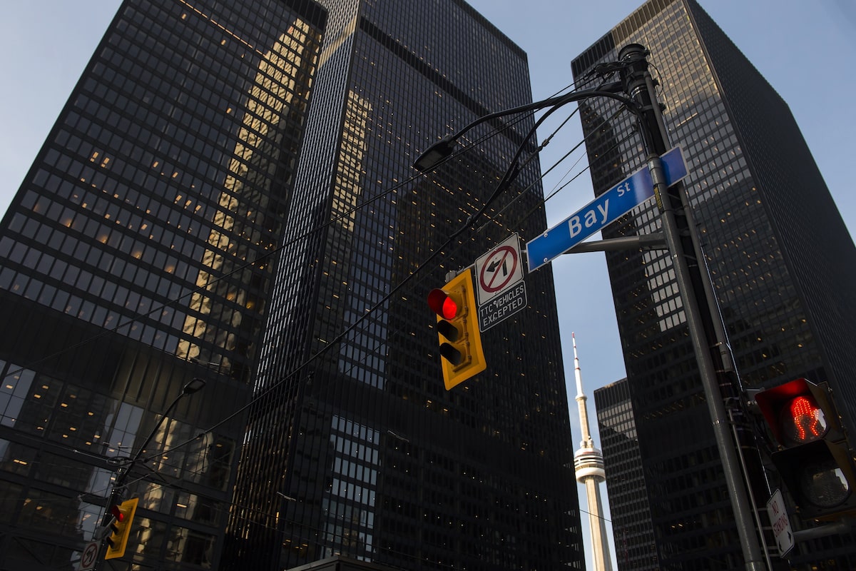 The uncertain value of performance fees in asset management deals