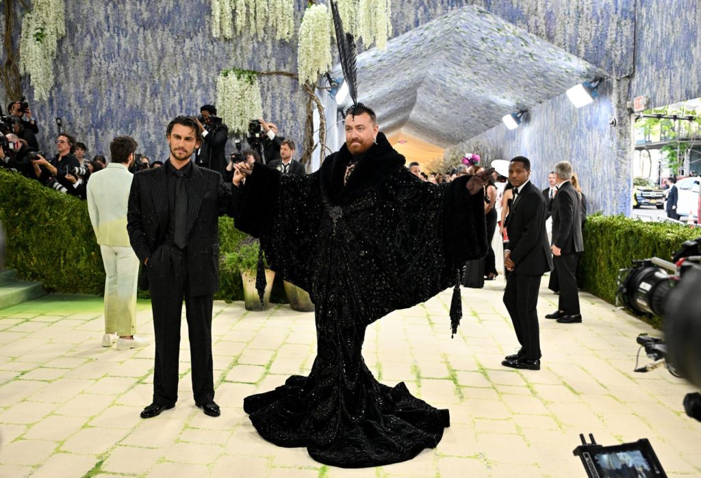 Sam Smith's Met Gala 2026 Look Weighed a Shocking Number of Pounds