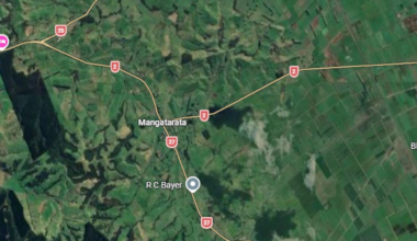 Mangatarata fatal crash: Person killed in serious two-car crash on SH2 in Waikato