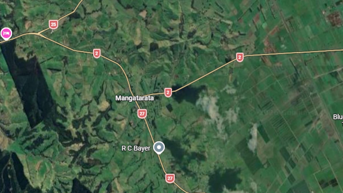 Mangatarata fatal crash: Person killed in serious two-car crash on SH2 in Waikato
