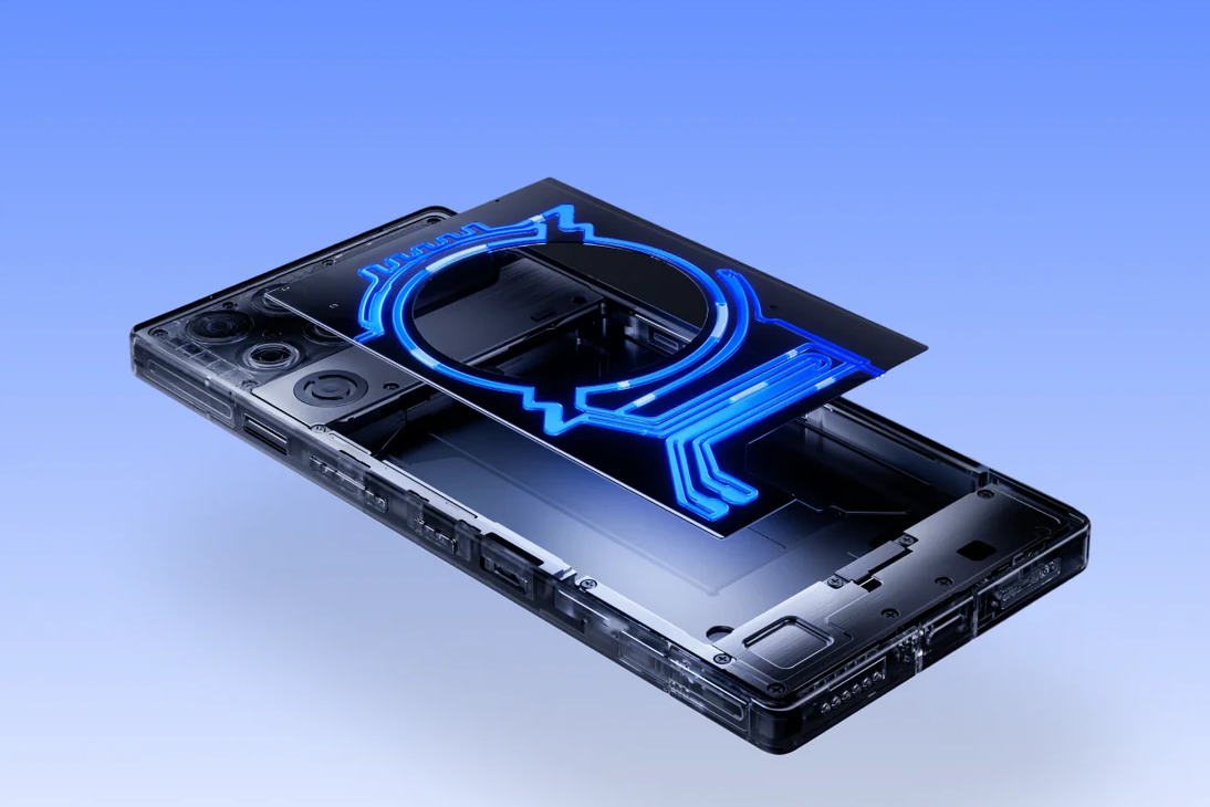 RedMagic 11 Pro AquaCore active liquid cooling system with circulating coolant loop