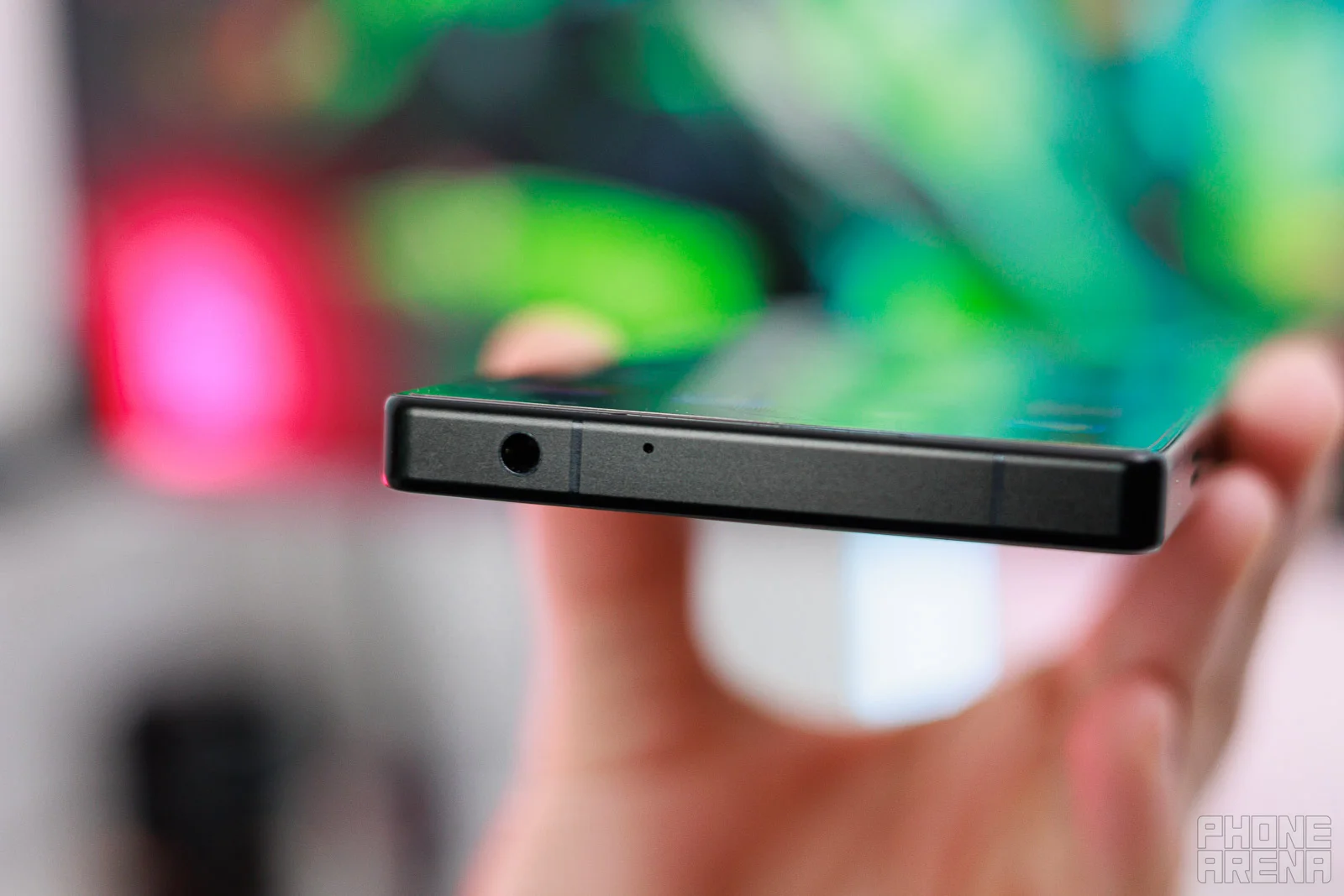 In addition to USB-C 3.2 Gen 2, the RedMagic 11S Pro also have a good-old 3.5mm audio jack. | Image by PhoneArena - RedMagic 11S Pro Review: Extreme performance, 7500 mAh battery!