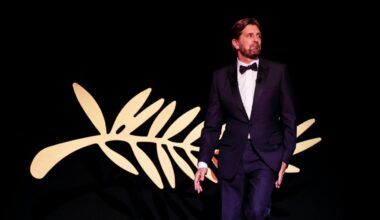 Ruben Östlund Shoots New Scene of 'The Entertainment System Is Down'
