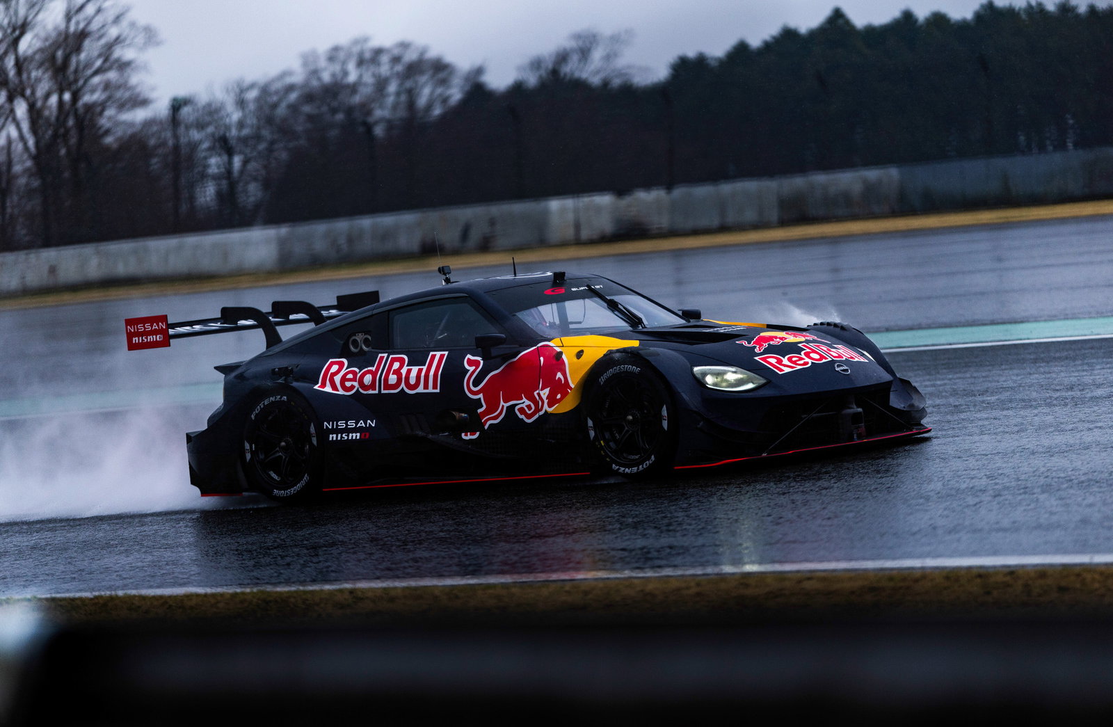Max Verstappen stuns in Super GT test