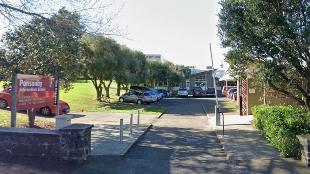 Ponsonby Intermediate School principal Nick Wilson dies suddenly after medical event