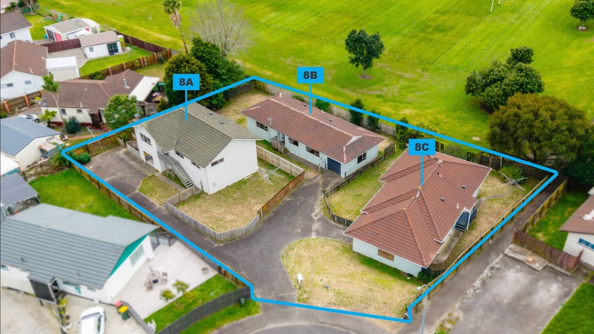 Kāinga Ora sell-off: Harcourts agent’s $1.9m state house purchase referred to regulator