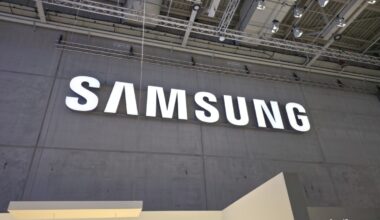 Korean government considers drastic measures to avoid Samsung strike