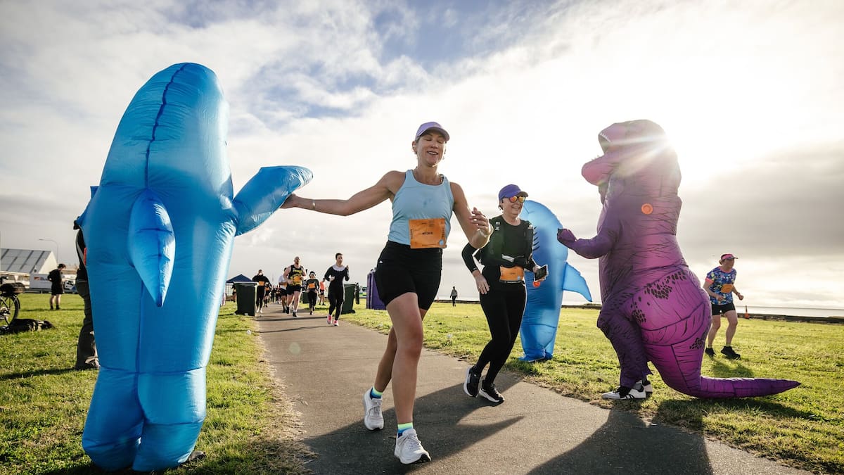 Hawke’s Bay Marathon: Record times, nearly 8000 runners and a sprint finish – On The Up