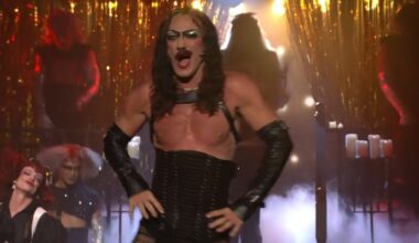 Luke Evans and THE ROCKY HORROR SHOW Cast Perform 'Sweet Transvestite' on THE TONIGHT SHOW