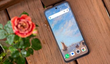 I never thought I'd see a $199 phone ever again, yet the TCL NXTPAPER 70 Pro is better than phones twice its price