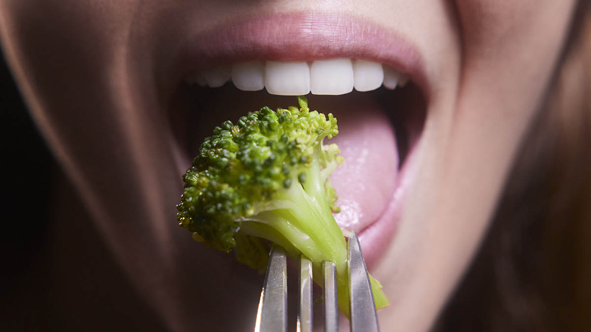 Keto Diet May Help Protect Against Multiple Brain Diseases, Study Finds : ScienceAlert