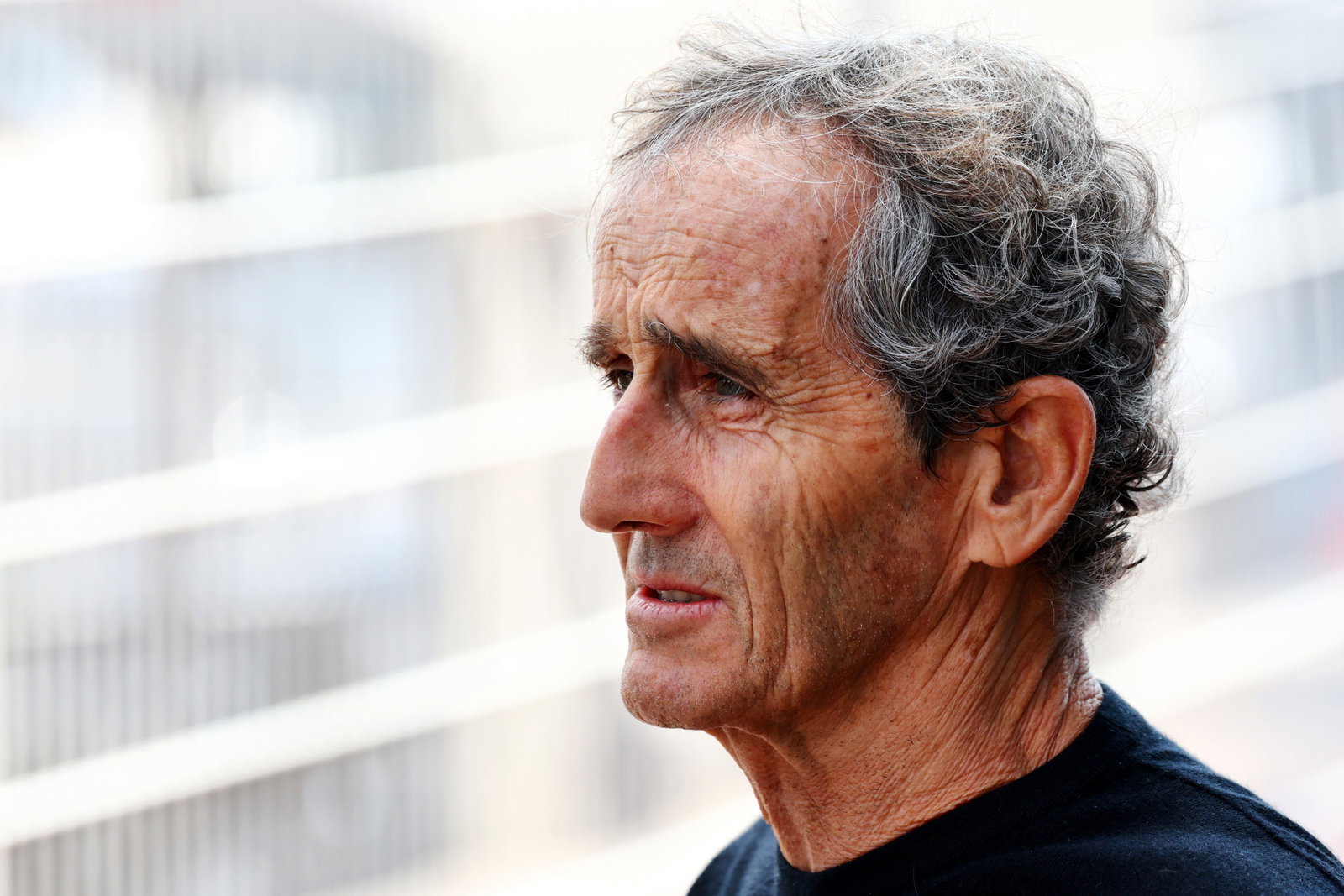 Masked intruders injure F1 legend in home robbery