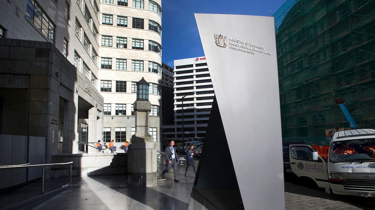 Union calls MBIE ‘irresponsible’ over more than $100k spend on flexible working policy legal defence