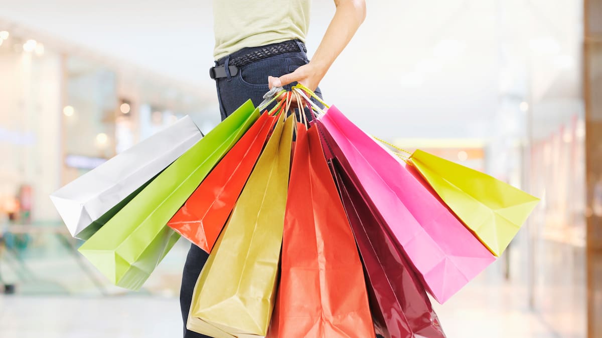 Retail spending falls by $160 million in April after March fuel spike