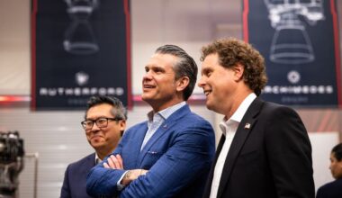 Rocket Lab clocks record quarterly revenue, reveals new US military contracts