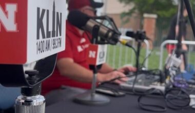 Local radio host honors 18 year promise to camp outside Lincoln Regional