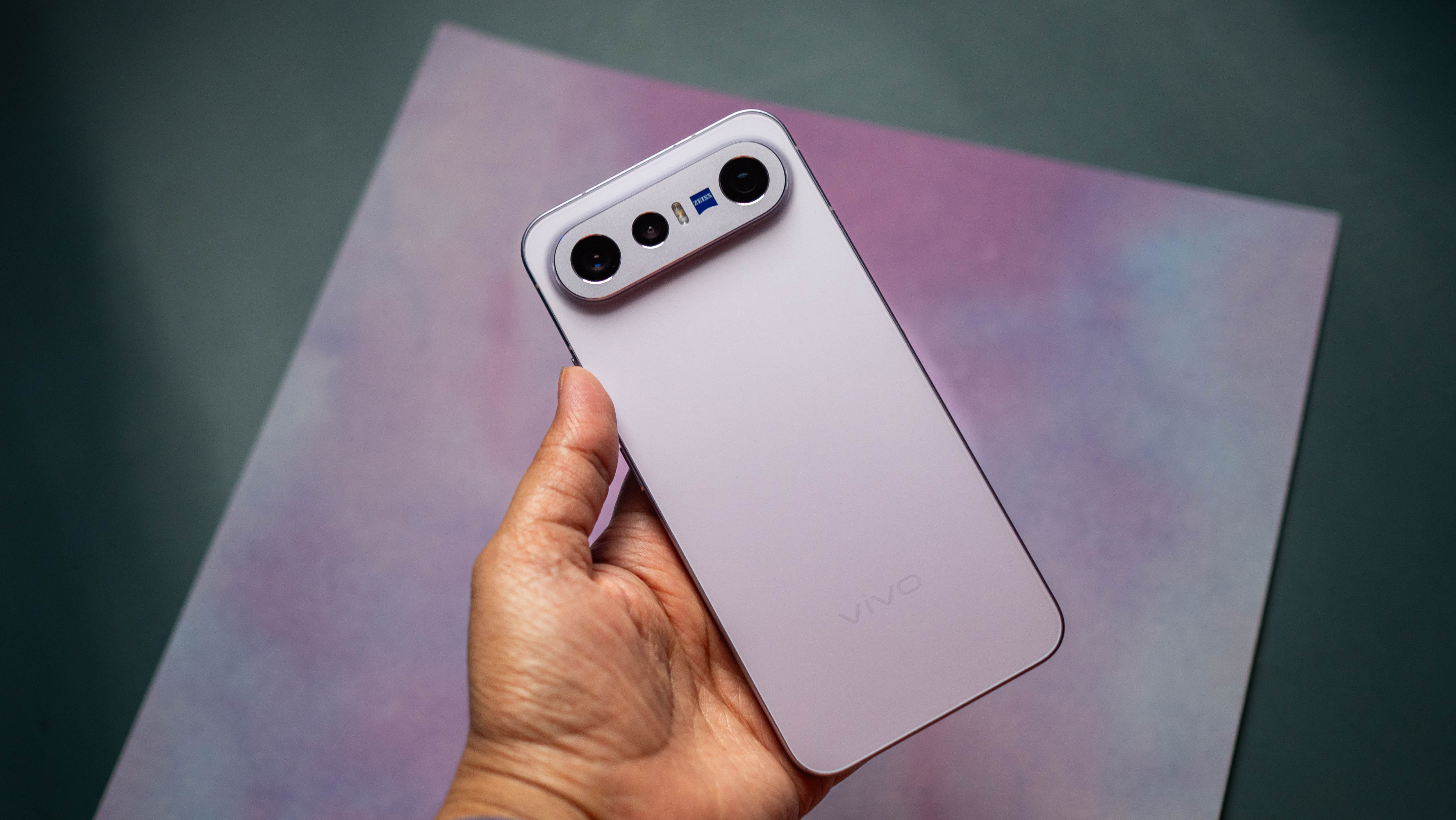Vivo X300 FE review