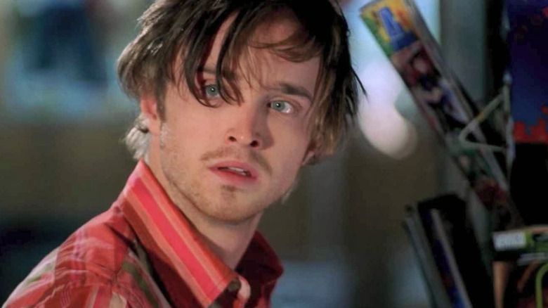 Aaron Paul as Stew Ellis looks concerned in Bones